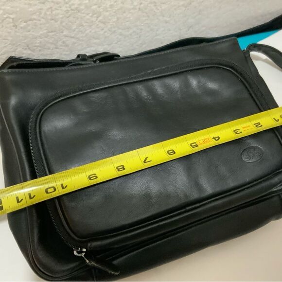 Black SAS Leather Shoulder Bag Made in the USA Multi Pocket - Picture 11 of 12